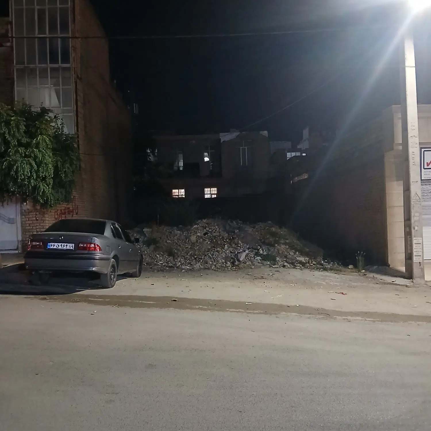 زمین 175متری