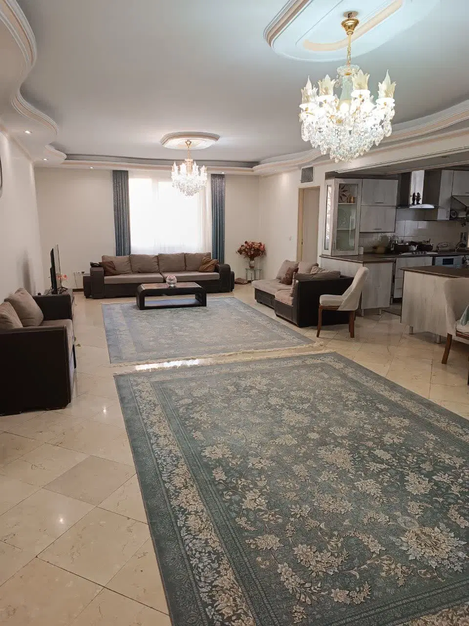 آپارتمان ۱۲۷ متری