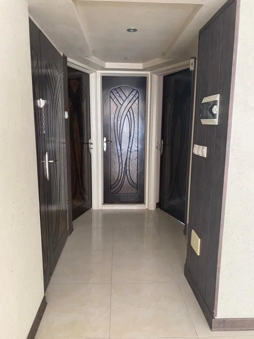 آپارتمان ۱۰۷ متری خ ۱۷ شهریور تکواحدی