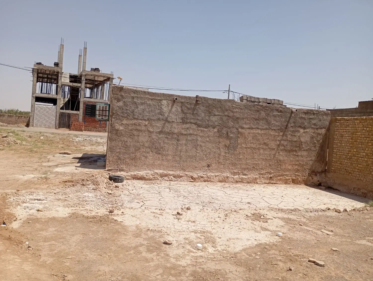 زمین تجاری هشت بهشت