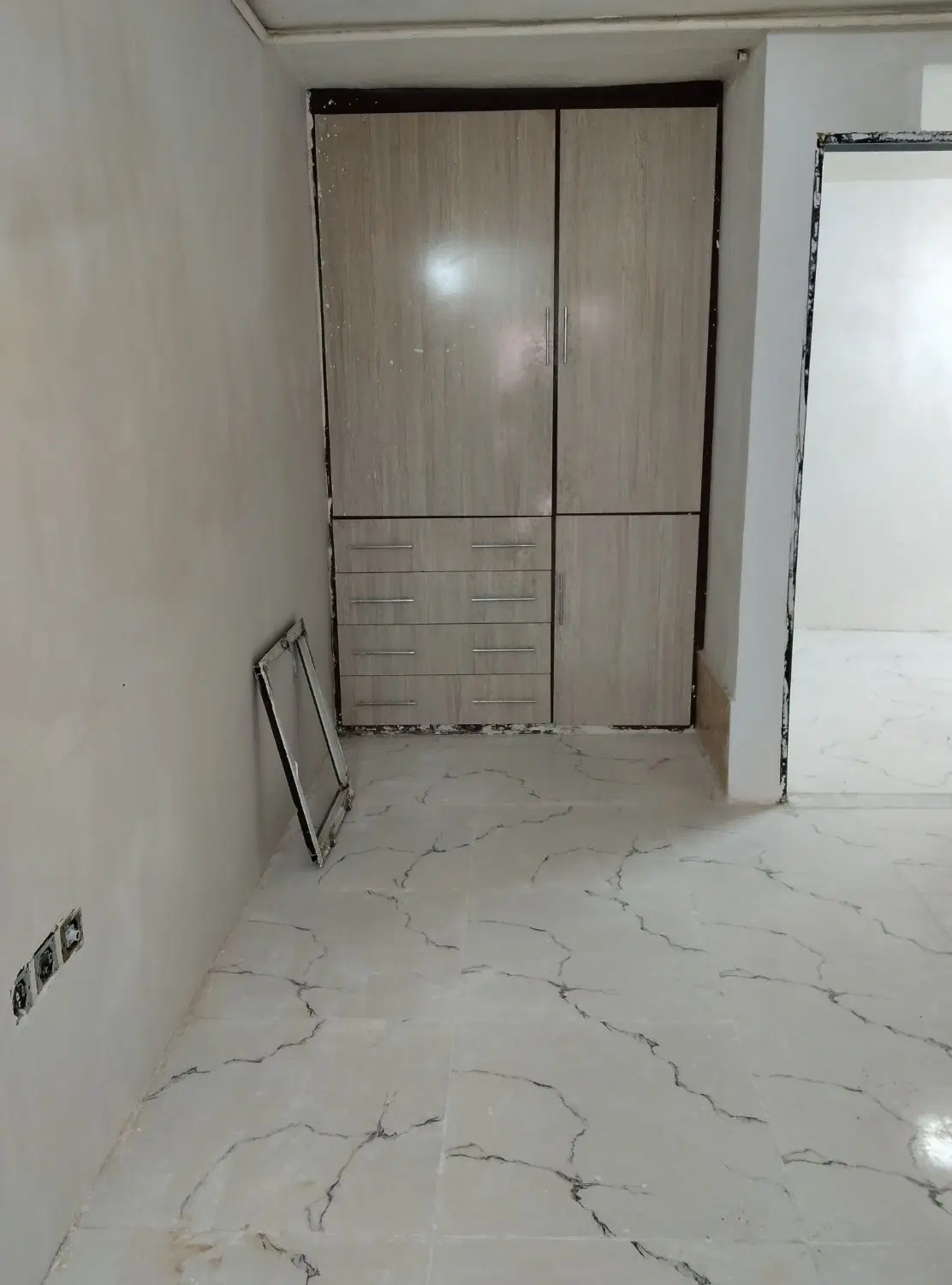خانه اپارتمانی در رسالت۷۲