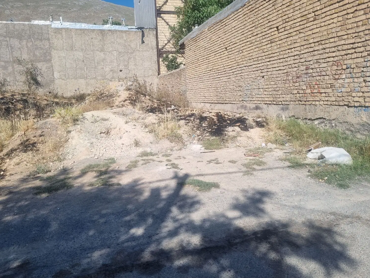 زمین مسکونی درشازند