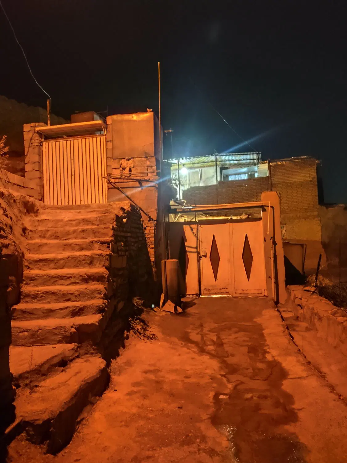 دوباب منزل ویلایی