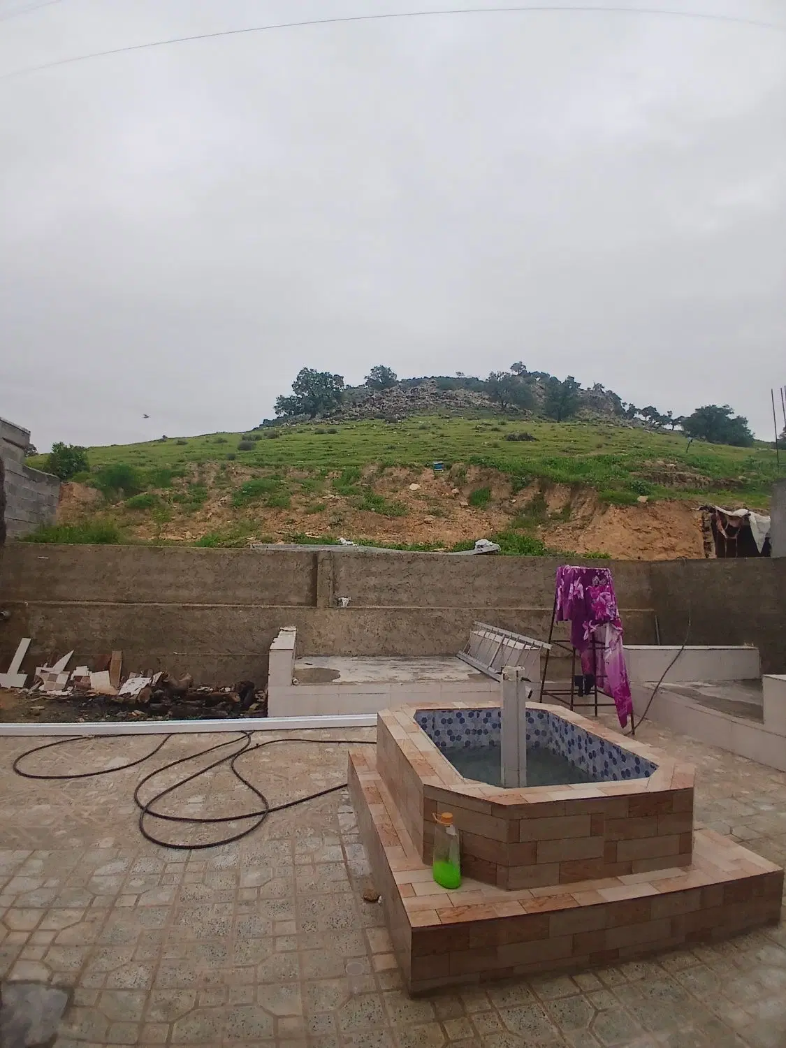 زمین ۱۲۰متری