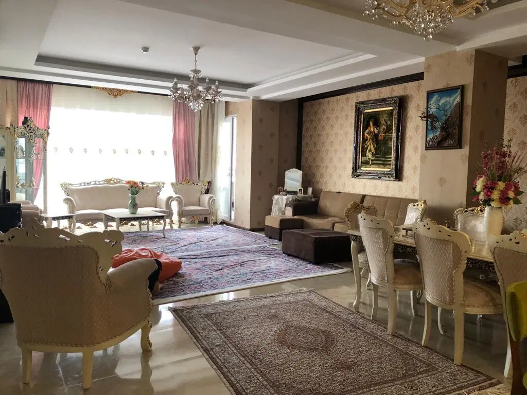 تمام رهن، ۱۲۸متر در رشدیه
