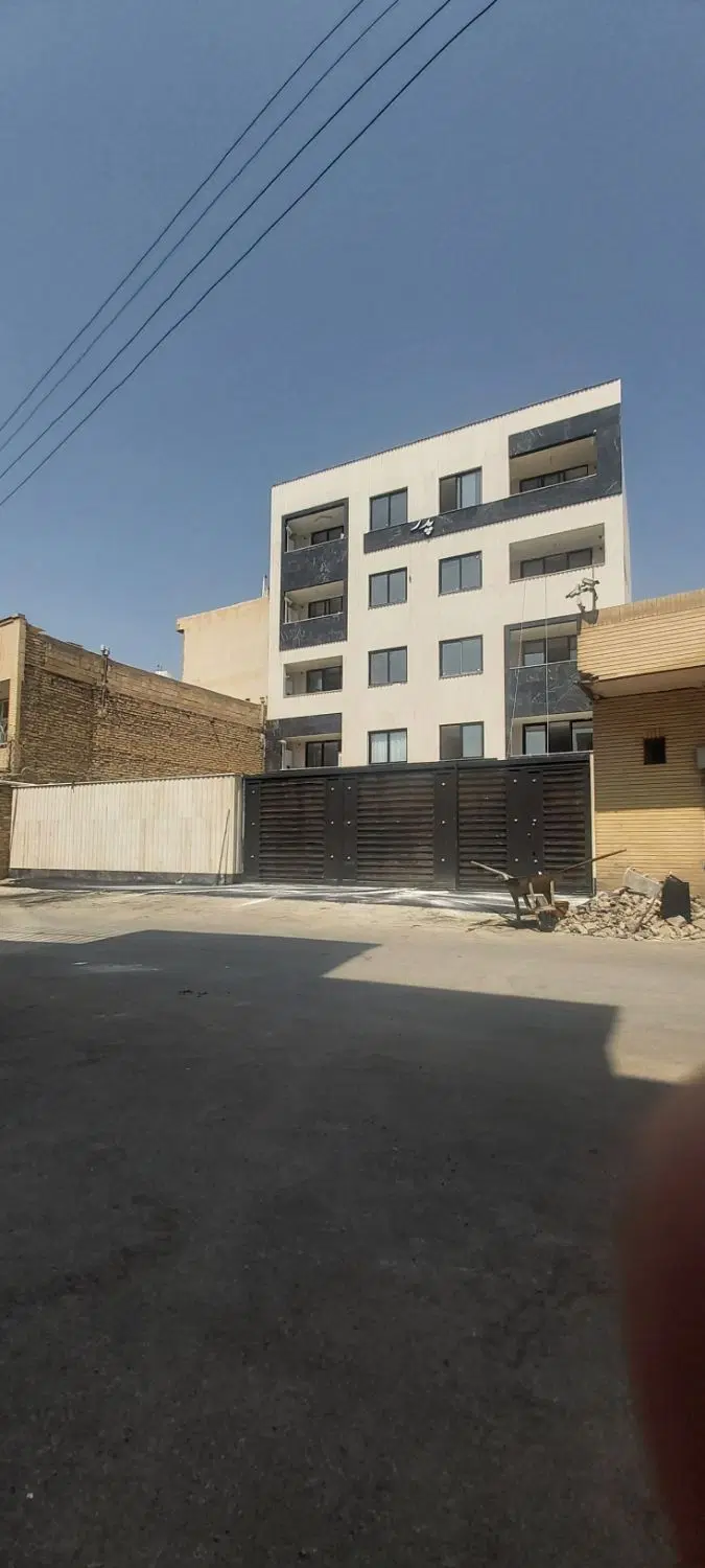 فروش اقساطی اپارتمان صفر ۱۳۵ متری خیابان جی