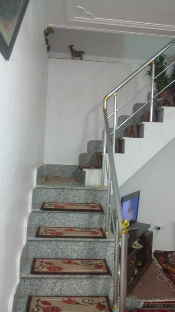 دو واحد منزل مسکونی برای دوخانواده