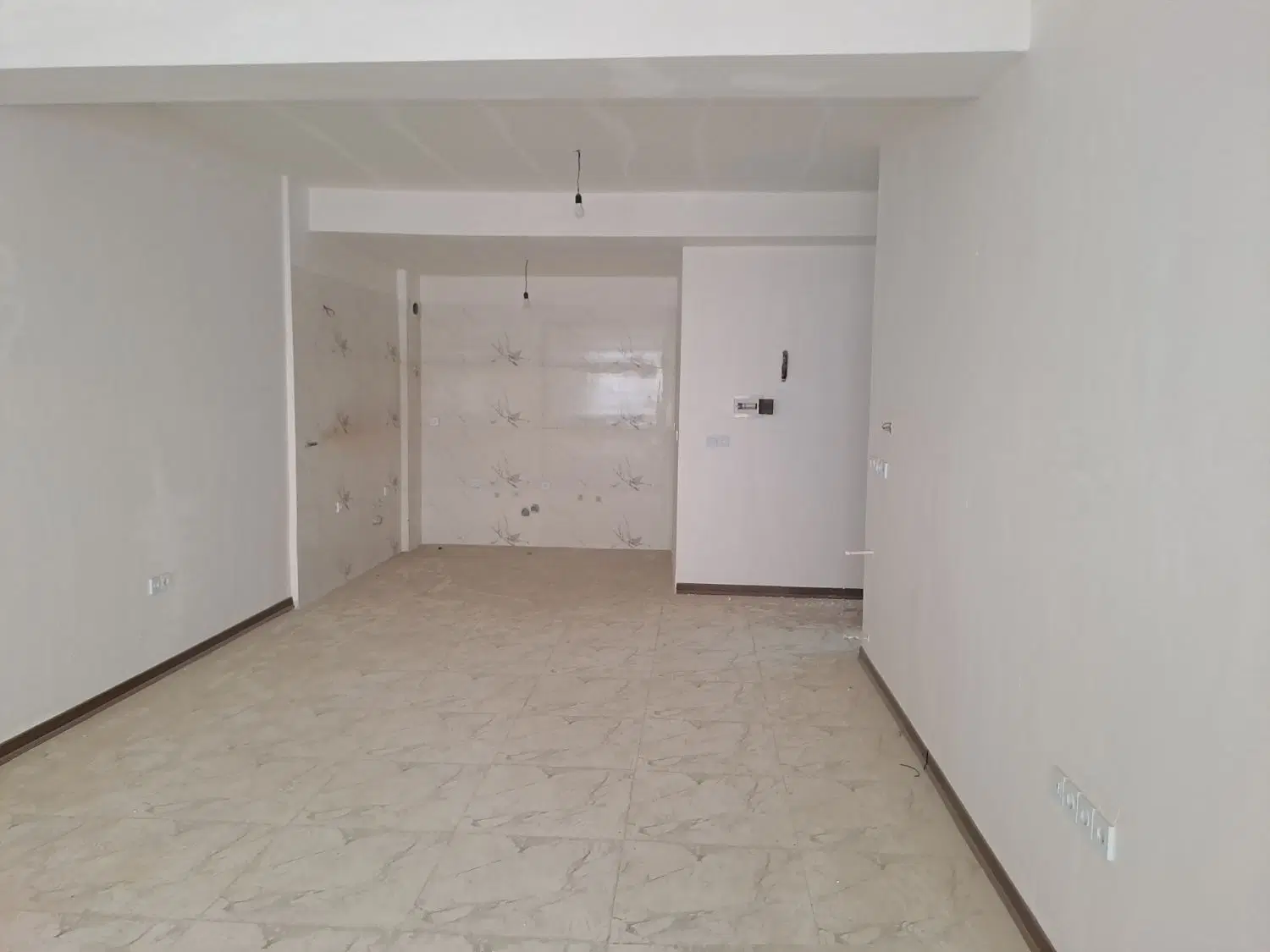 ۶۹ متری چناران ۳ فوق العاده