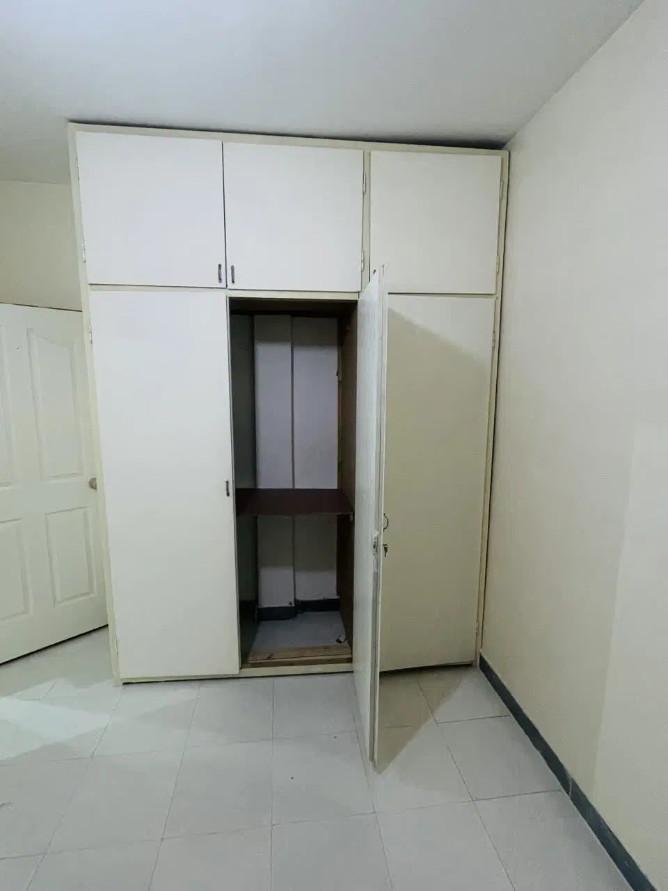 فروش خانه آپارتمان ۱۸۰واحدی