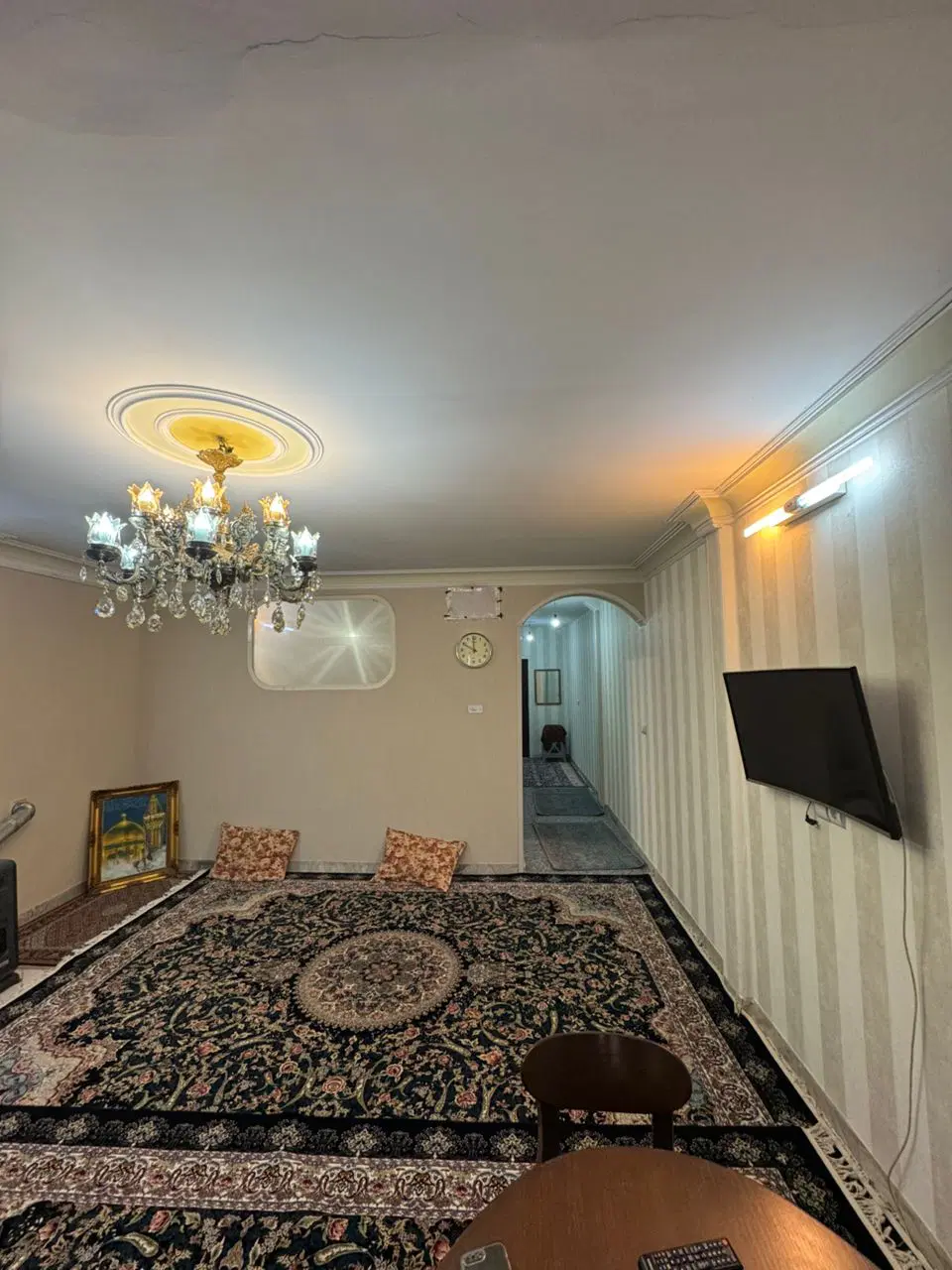 واحد دو خواب در لوکیشن عالی حاشیه بیست متری فجر