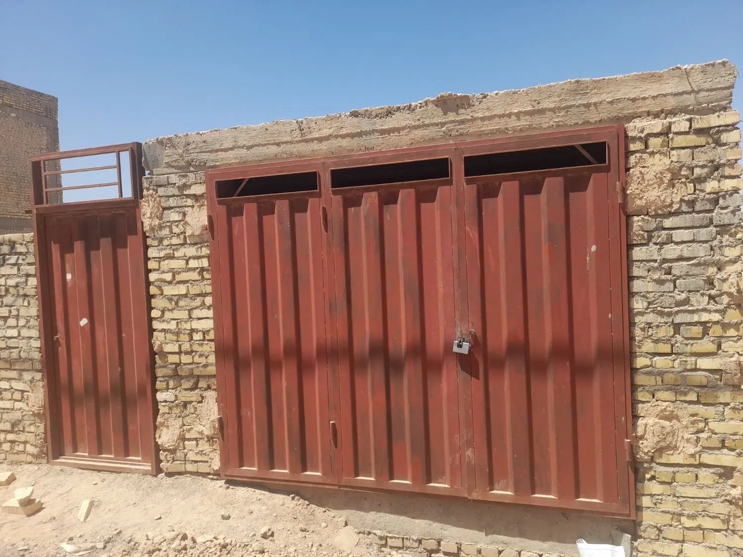 خانه نیمه ساز مسکونی