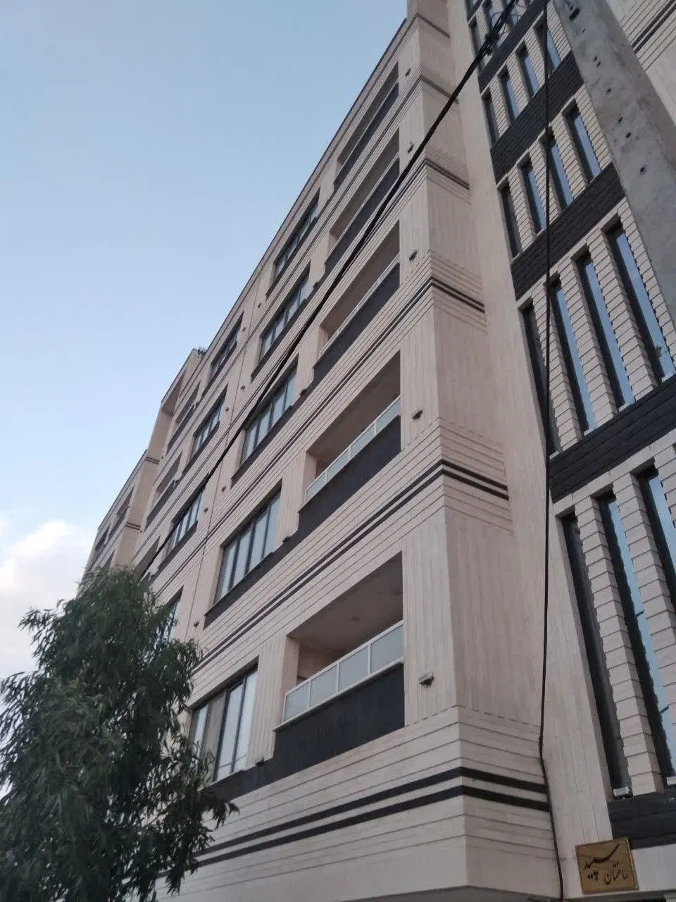 تکخواب۶۴ متری_بلوار بهشت _ دو واحدی_ با پارکینگ