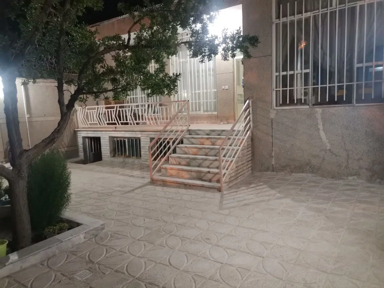اجاره ویلایی معلم، مناسب شرکت‌ها و مهدکودک و..
