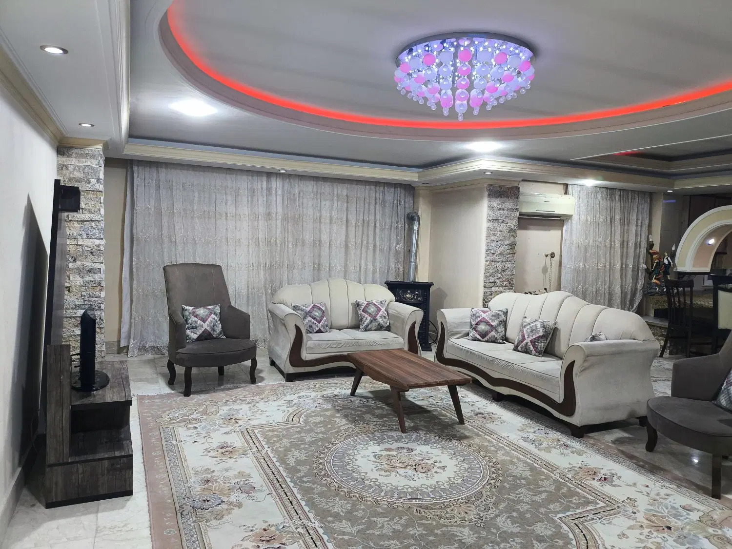 اجاره سوئیت روزانه و هفتگی در کرج