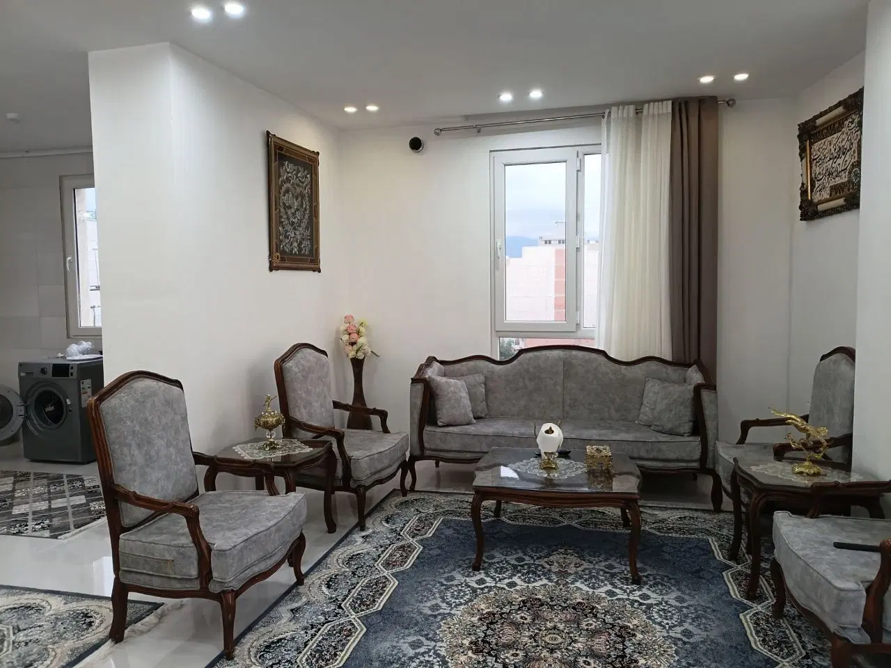 فروش آپارتمان فلکه جهاد