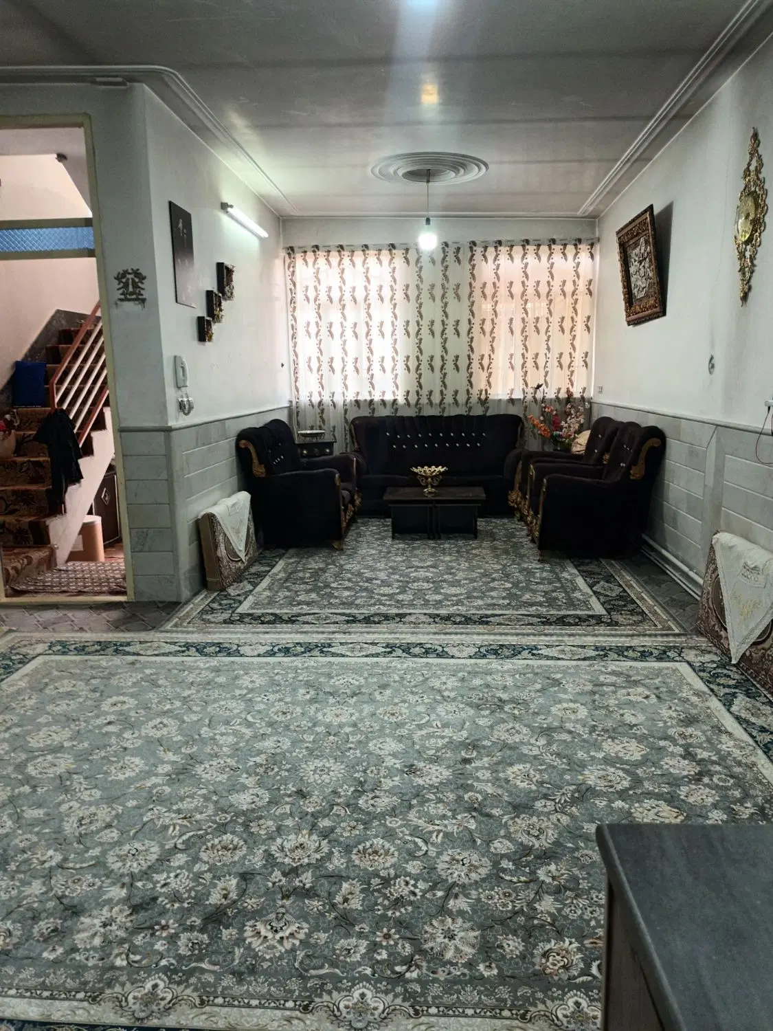 ۹۶متری آزادی ۲۷سند دار