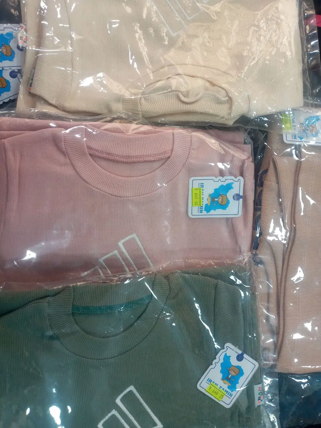 مغازه بازار روز دولت آباد (دکه ها)