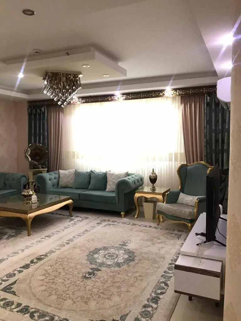 ۵۵ متر خوش نقشه _ روبه نما _ غرق نور