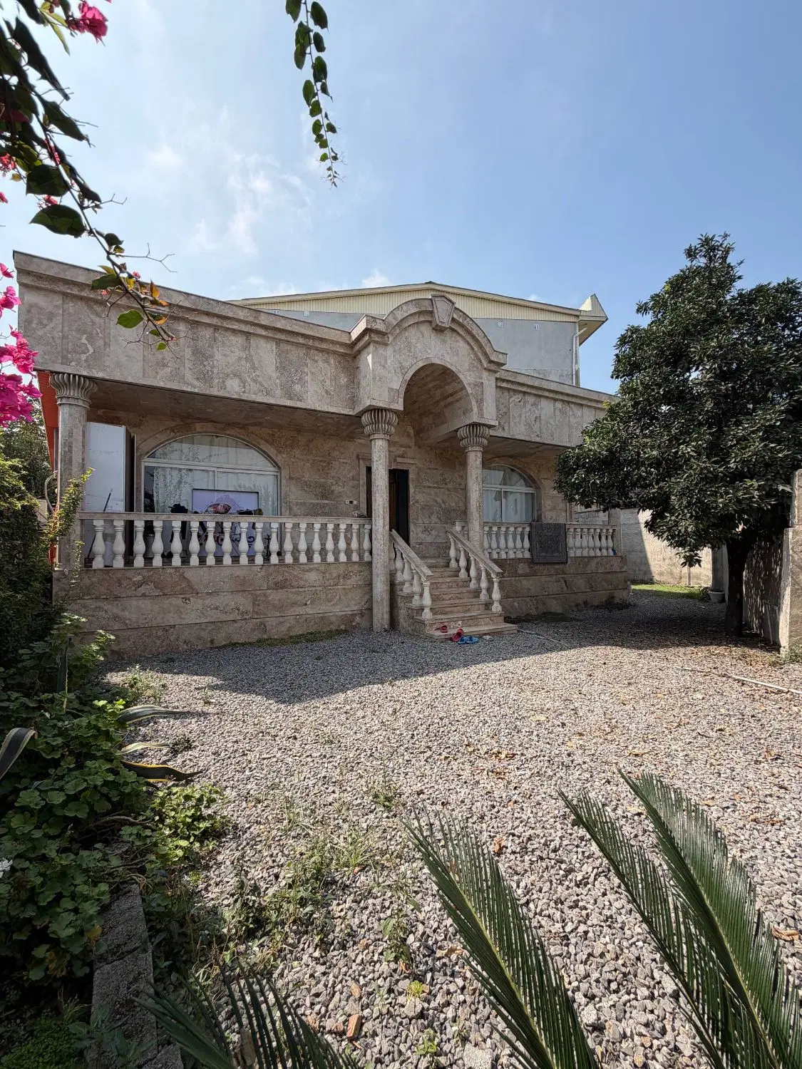 ویلافلت(250)نماسنگ%کنتور پروانه سندتکبرگ%مبله کامل