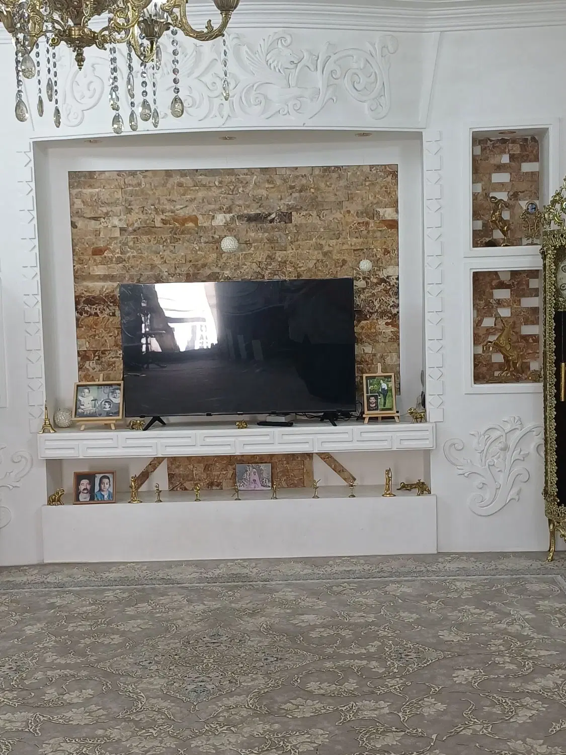 فروش منزل مسکونی دو طبقه دره گرم نگارستان ۸