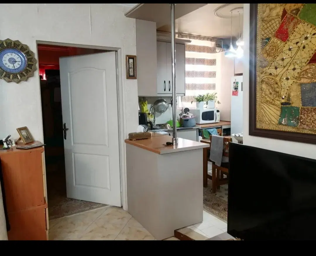 ۷۰ متر دو خوابه مجتمع ایثارگران علی آباد دستواره