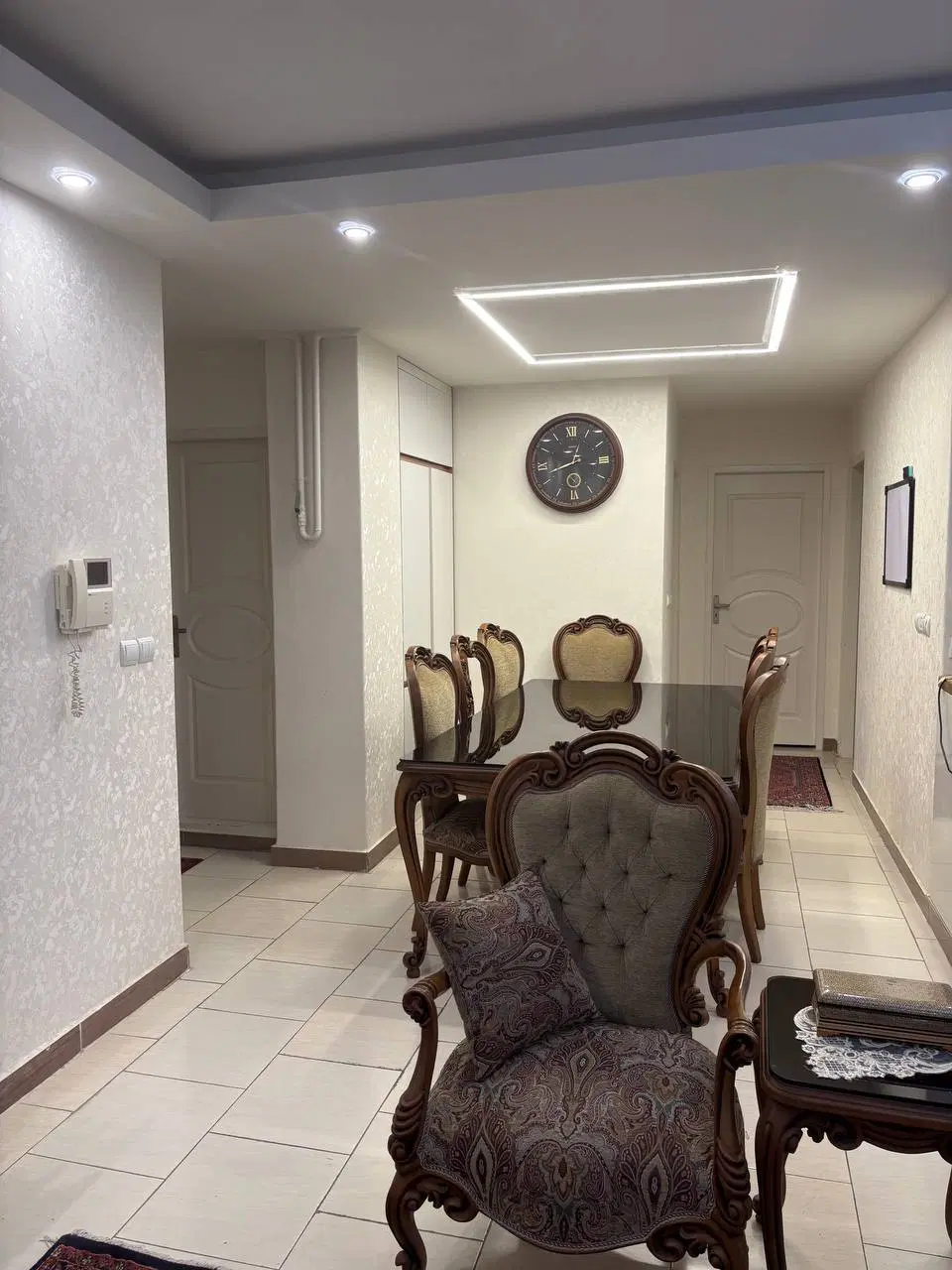 آپارتمان دنیز پونک