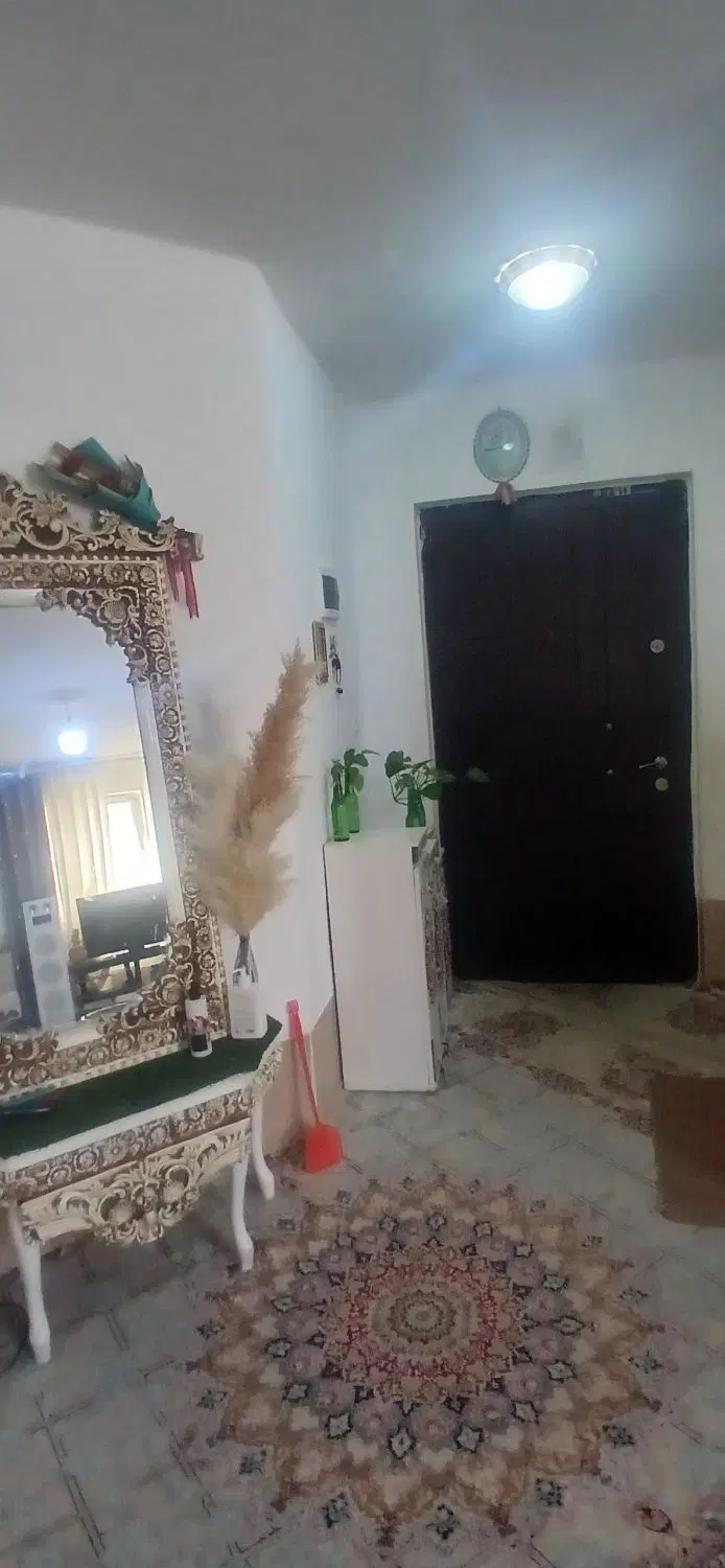 فروش آپارتمان خیابان وکلا