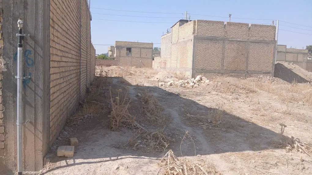زمین کوشک مرودشت