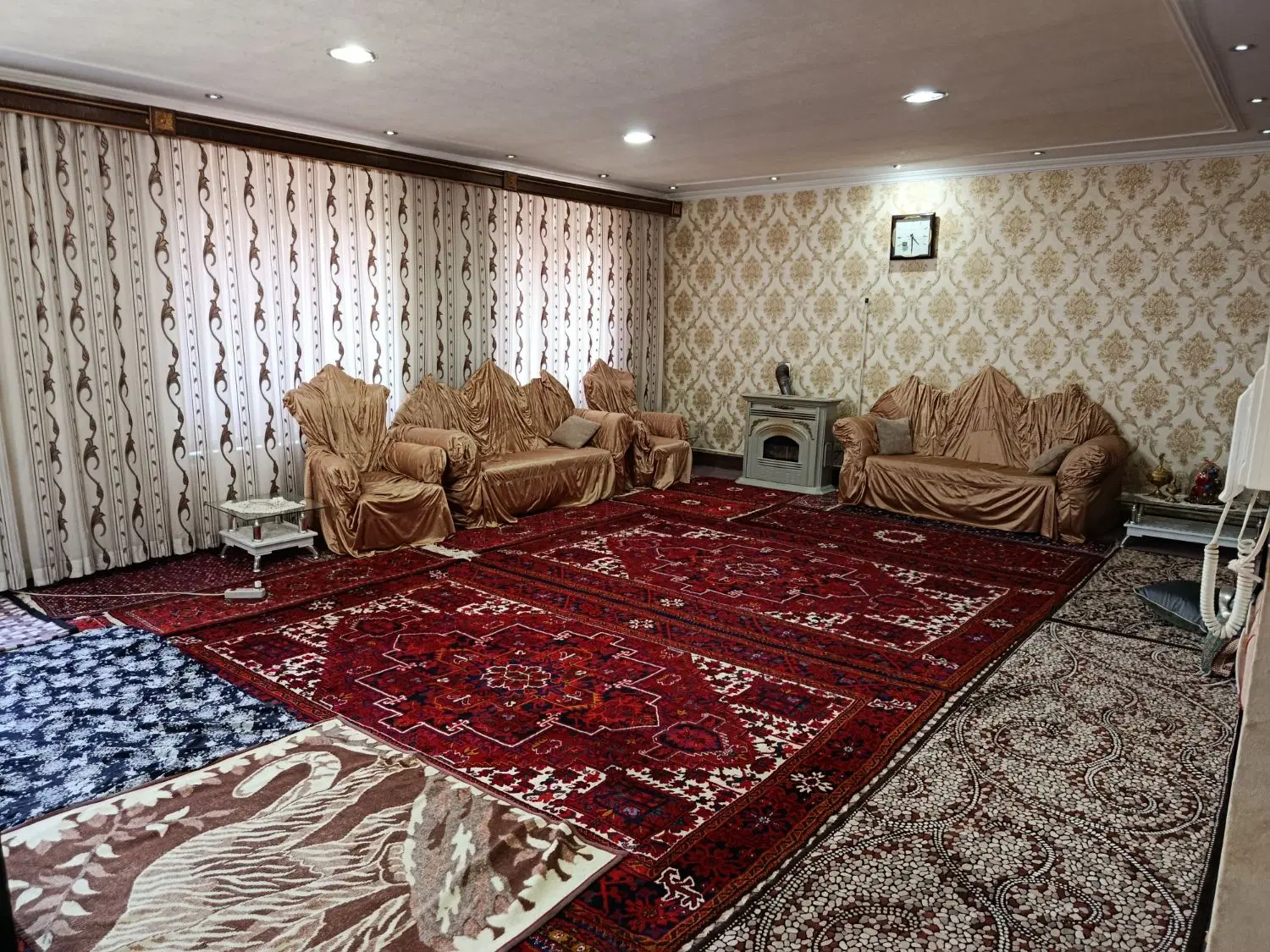 خانه اجاره ای دو خواب بغل پارک شیخ شهاب
