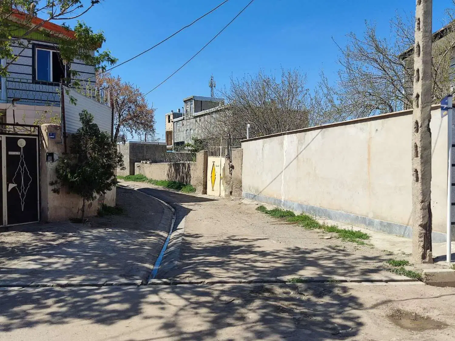 خانه کلنگی آبیک قشلاق