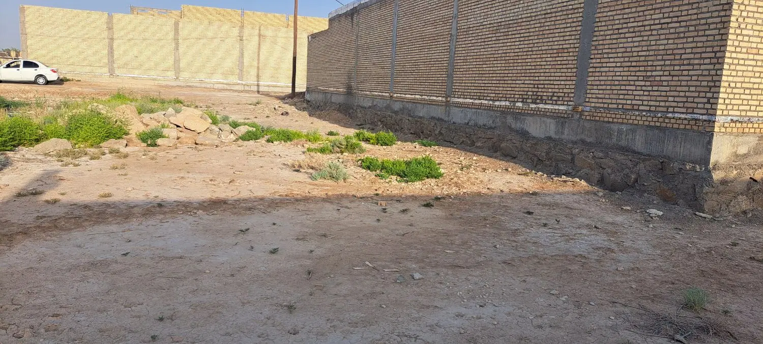 زمین بفروش میرسد