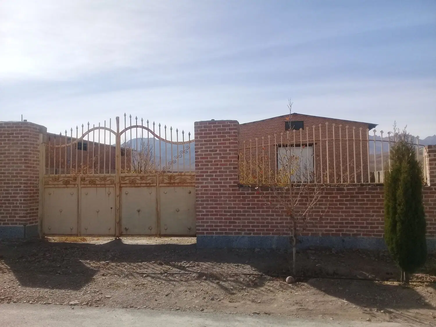 کارخانه ضدیخ و تینرسازی