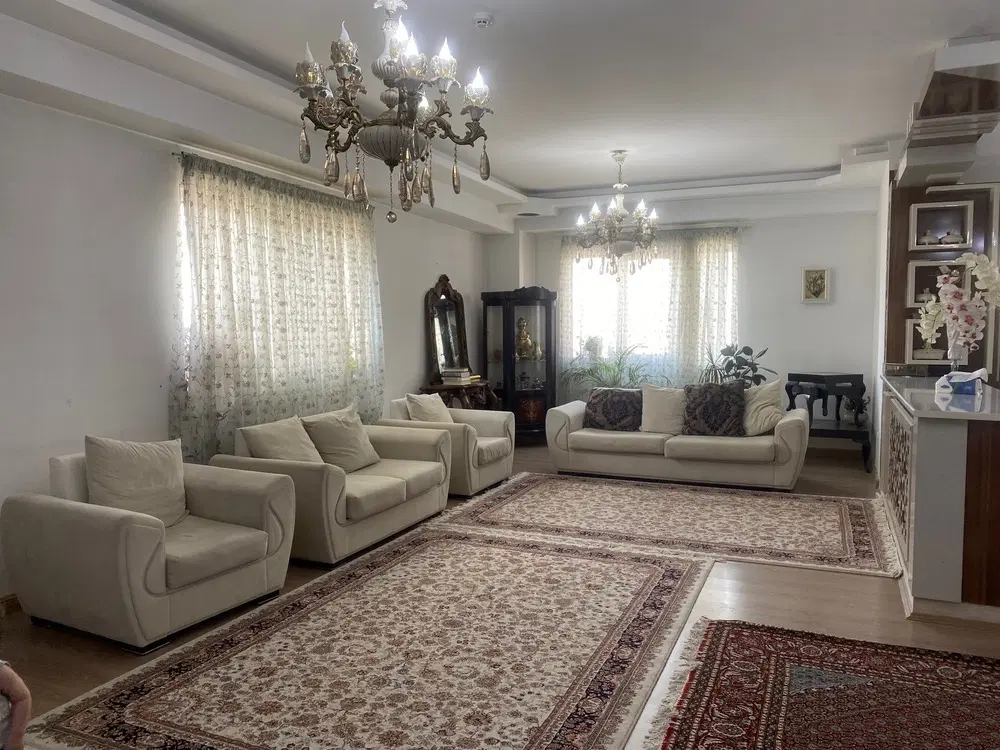 فروش واحد۱۲۵ متری دو خوابه مرزداران مجتمع شهریاران