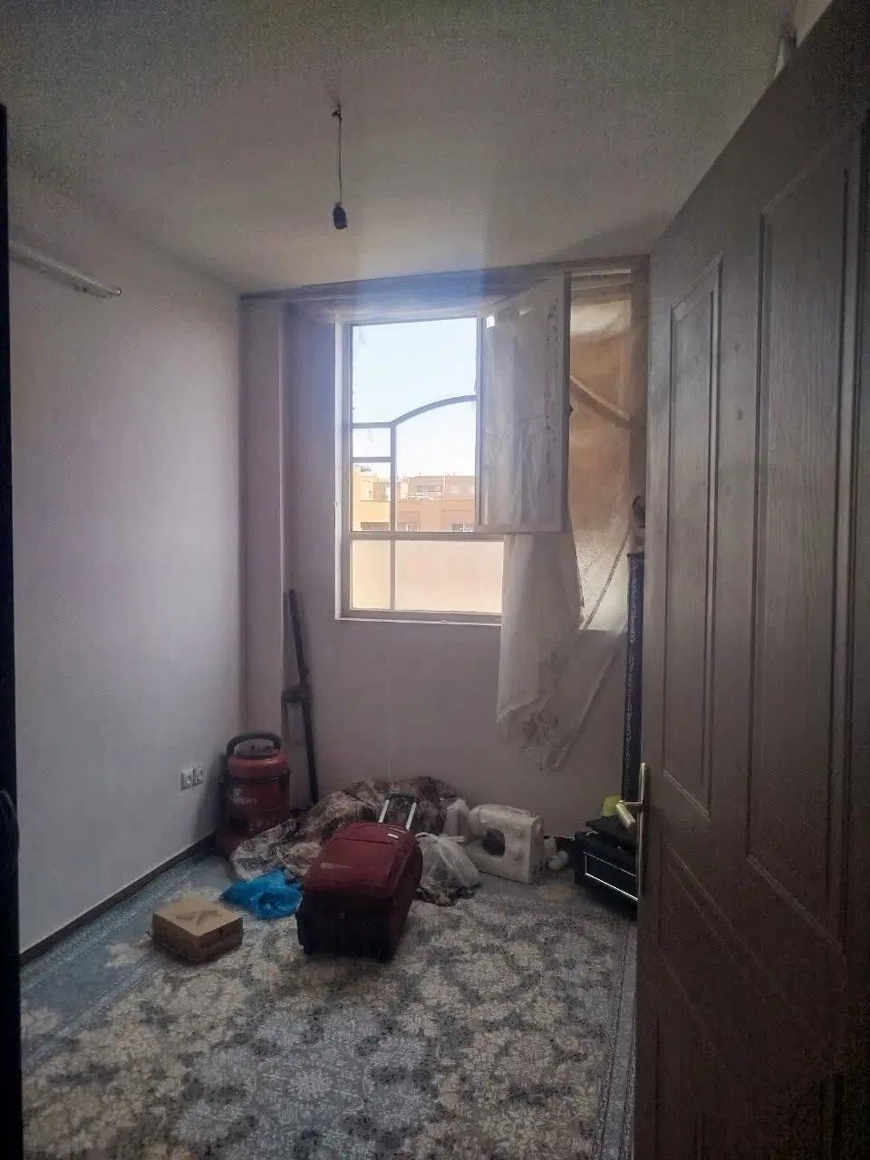 واحد ۷۵ متری بدون اسانسور