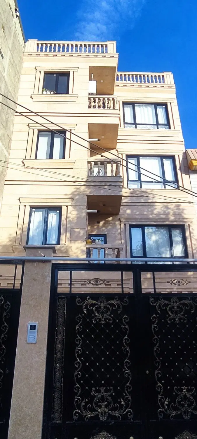 رهن واحد ۱۰۰ متری اقبالیه