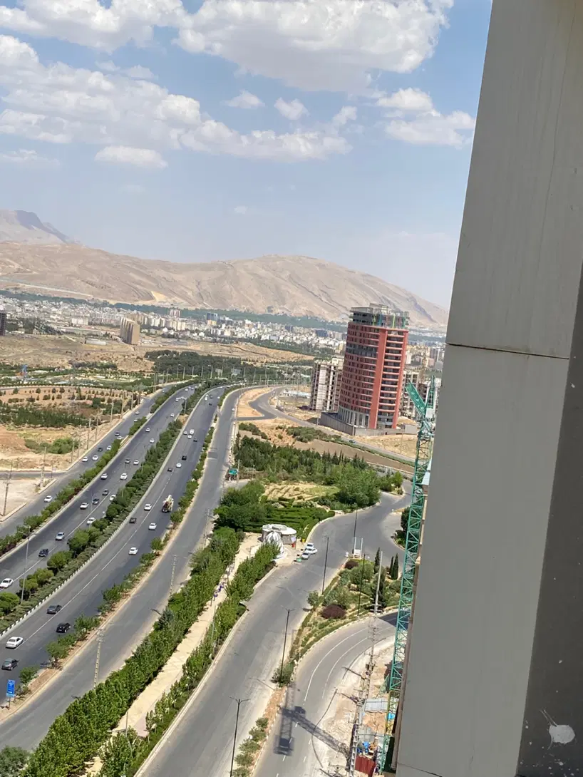 پنت هاوس ۳۳۰ متر ۴ خواب( شاهکار منطقه)