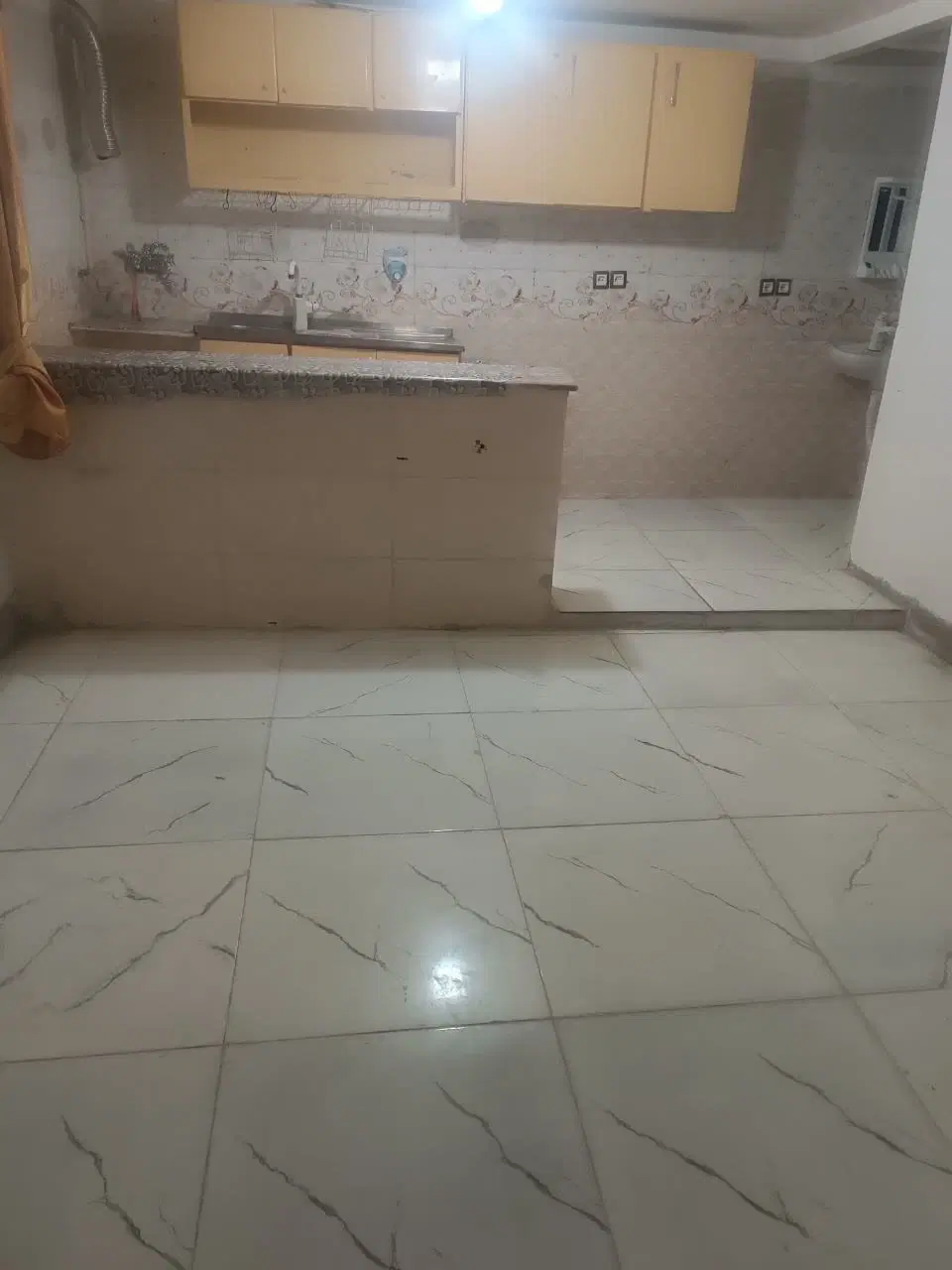 سوییت 50متری