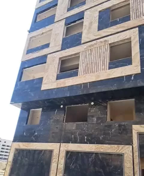 پیش فروش تعدادی آپارتمان مسکونی