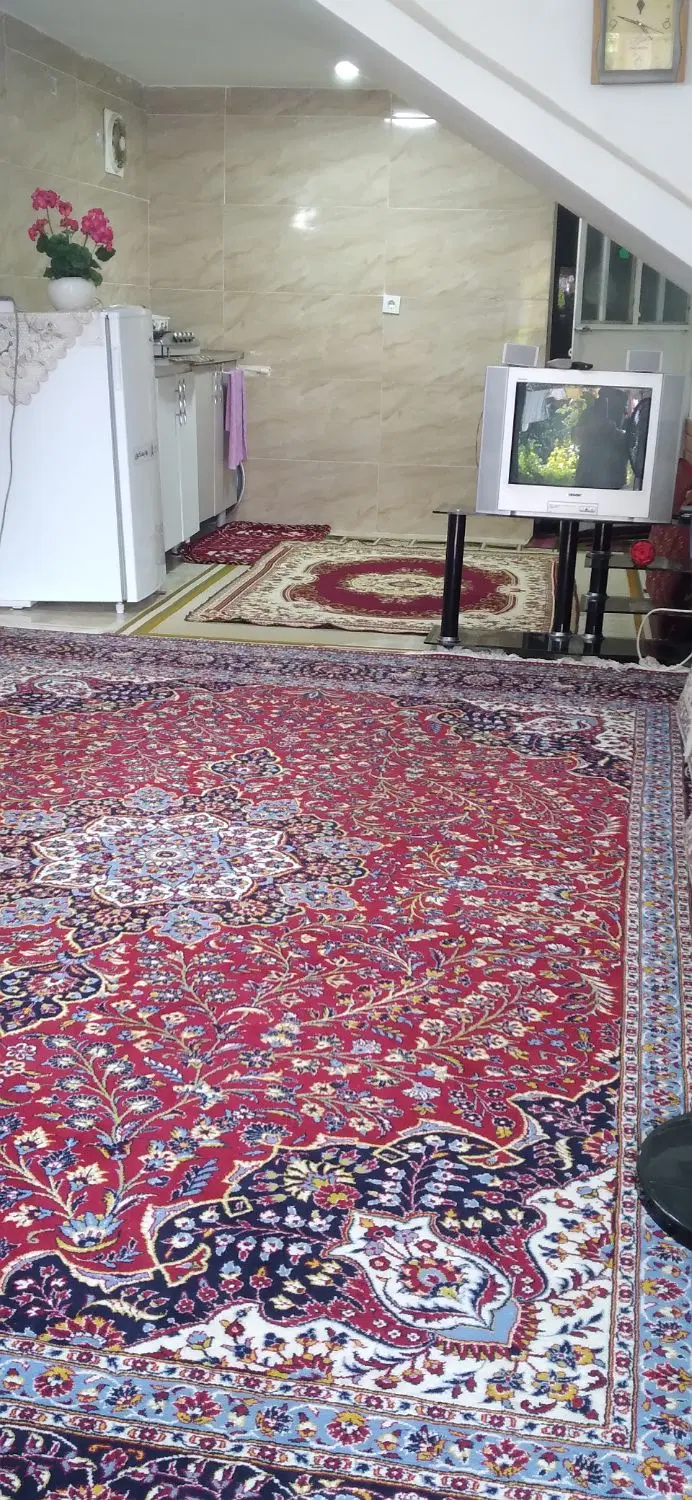 جایی دنج وخلوت نزدیک دریاوجنگل