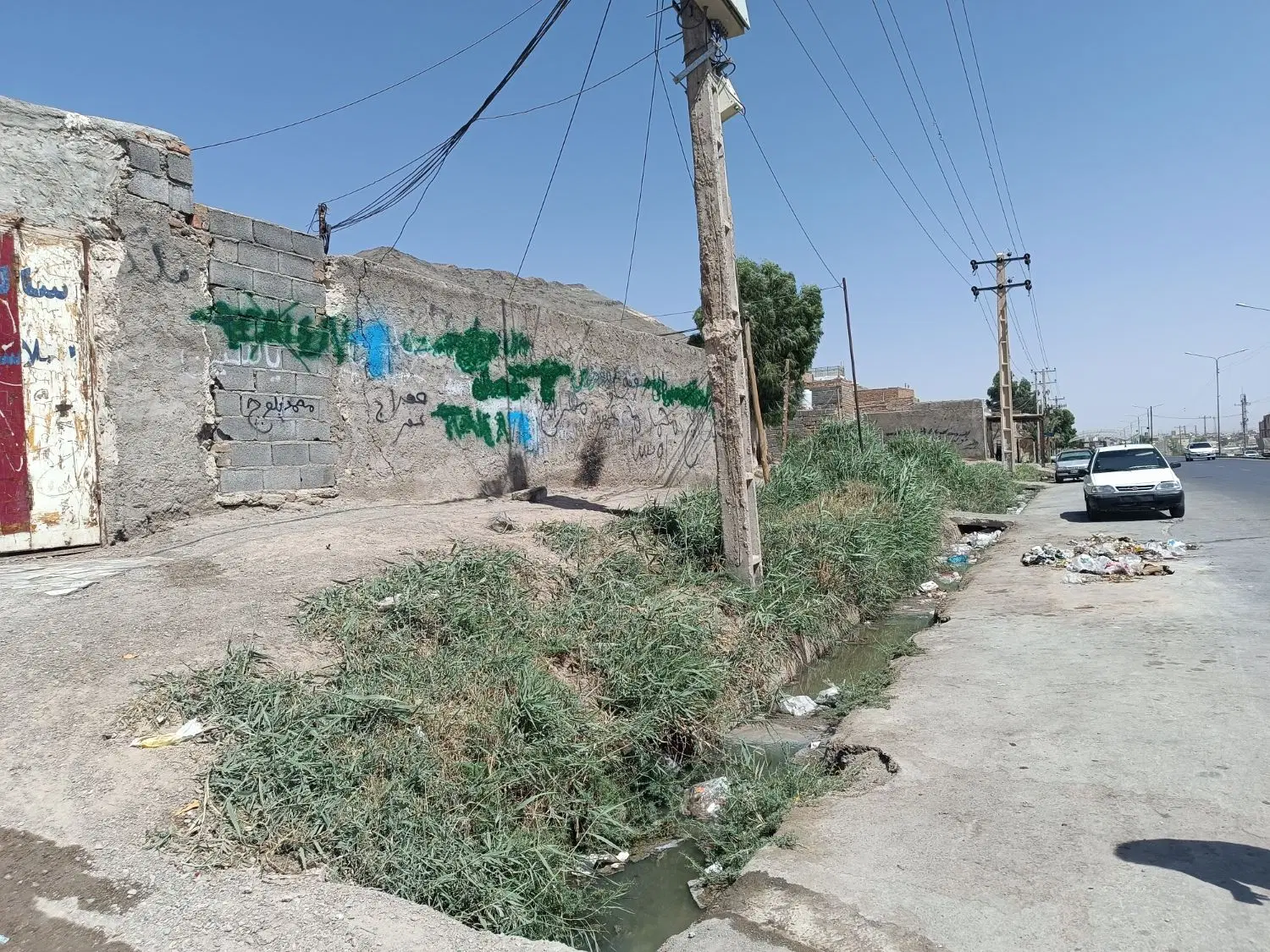 زمین تجاری و مسکونی