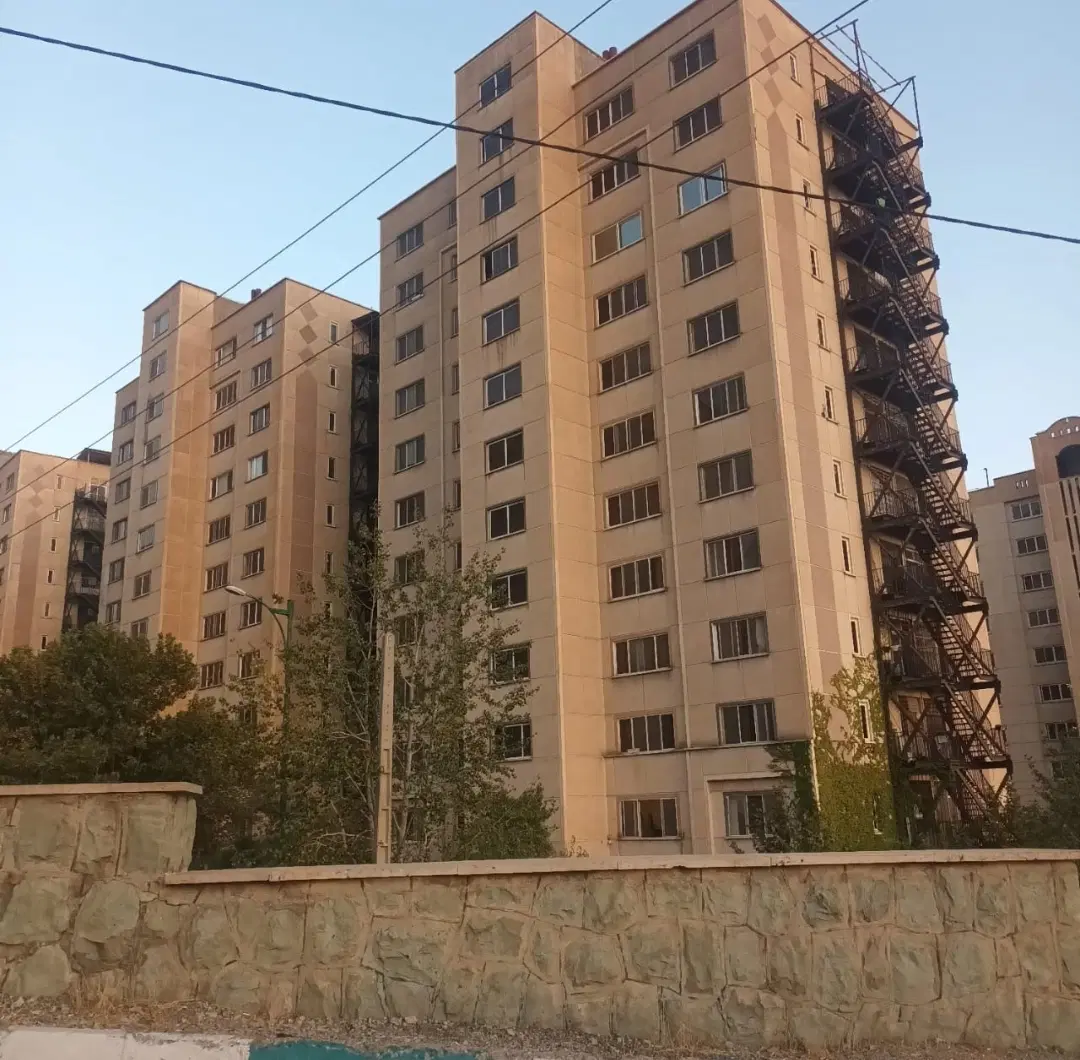 ۸۵متر ۲خواب برج های بام سعادت آباد