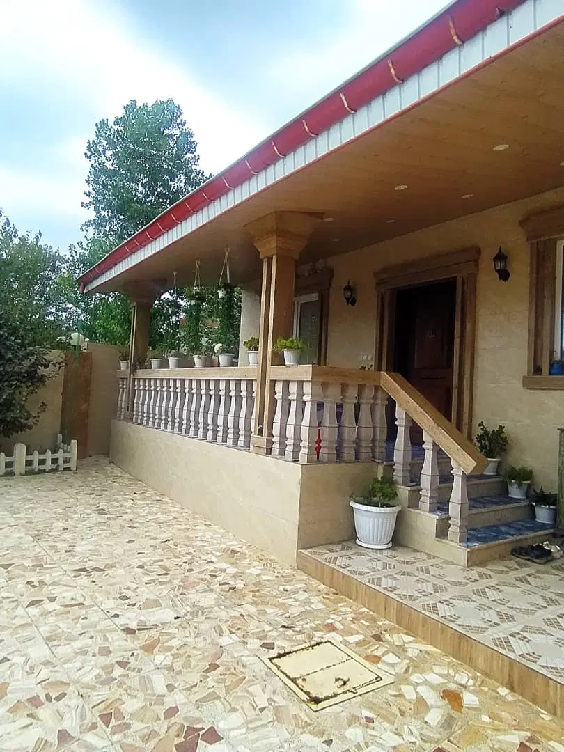 ویلایی ۲۷۰ متری