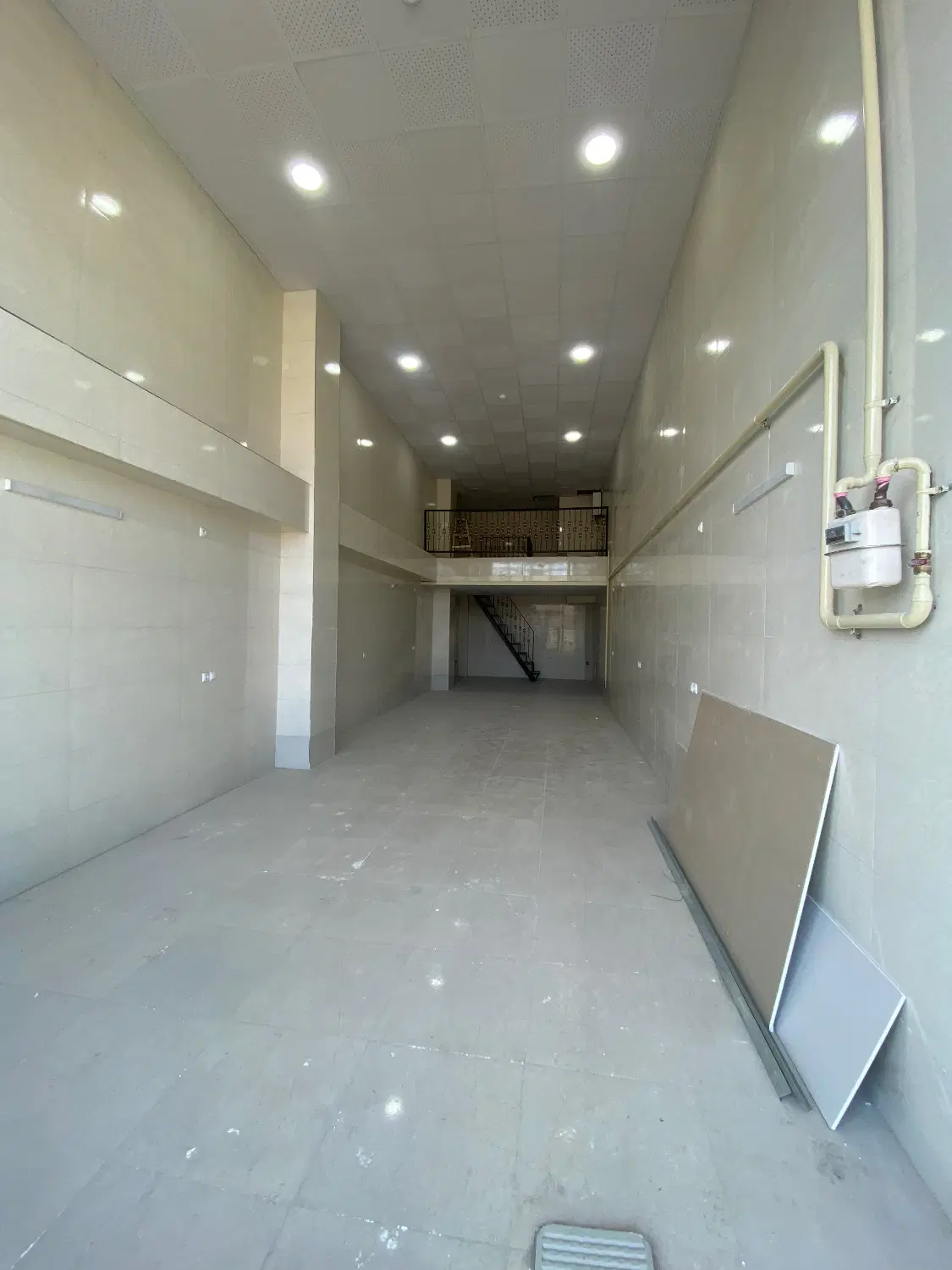 مغازه بر کمربندی