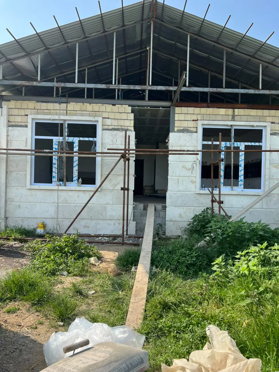 ۳۵۸مترویلا نوسازبا بهترین متریال_روستای صومعه‌سرا