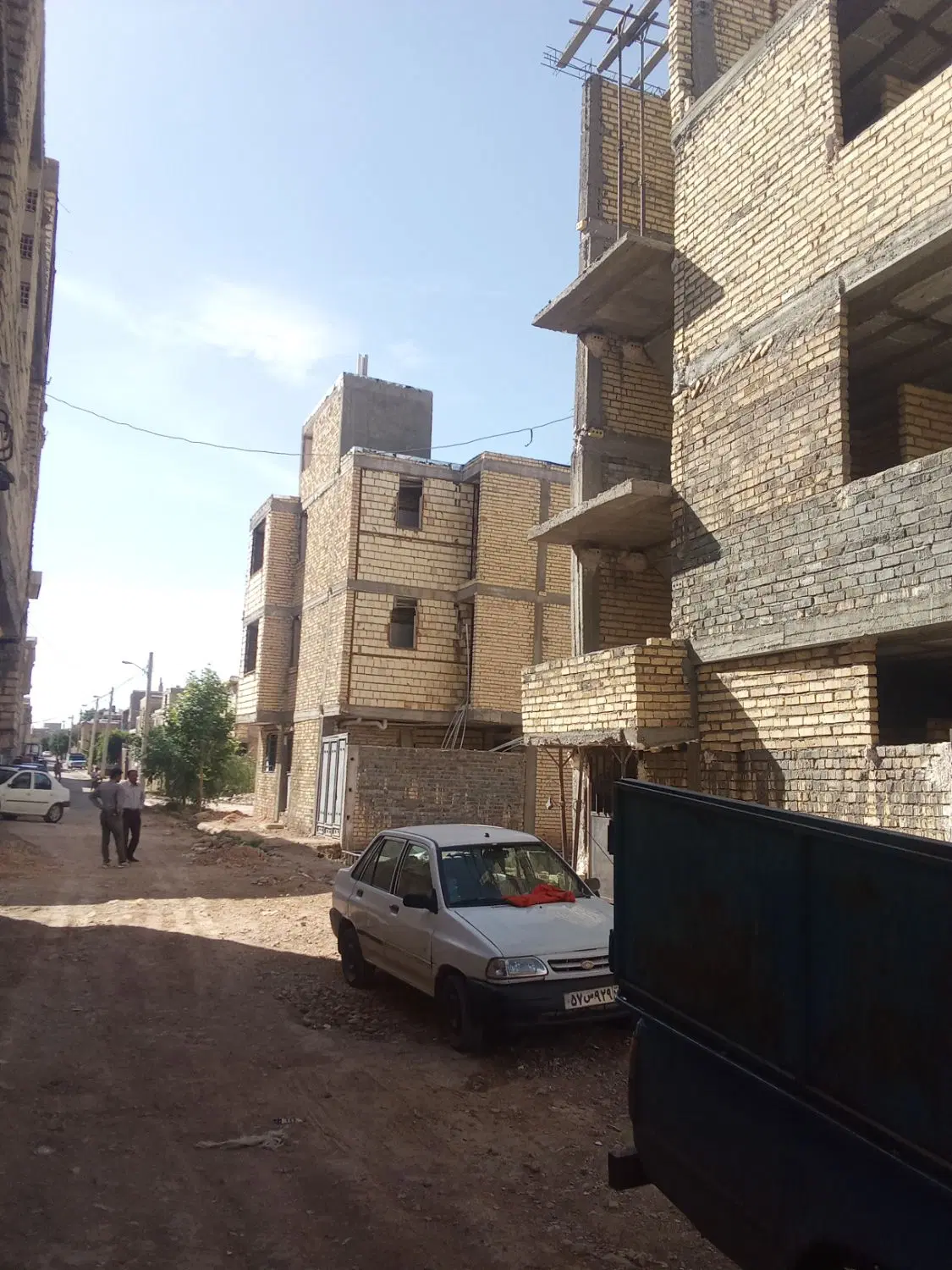 اسکلت واقع در قصر قمشه کوچه 15.5