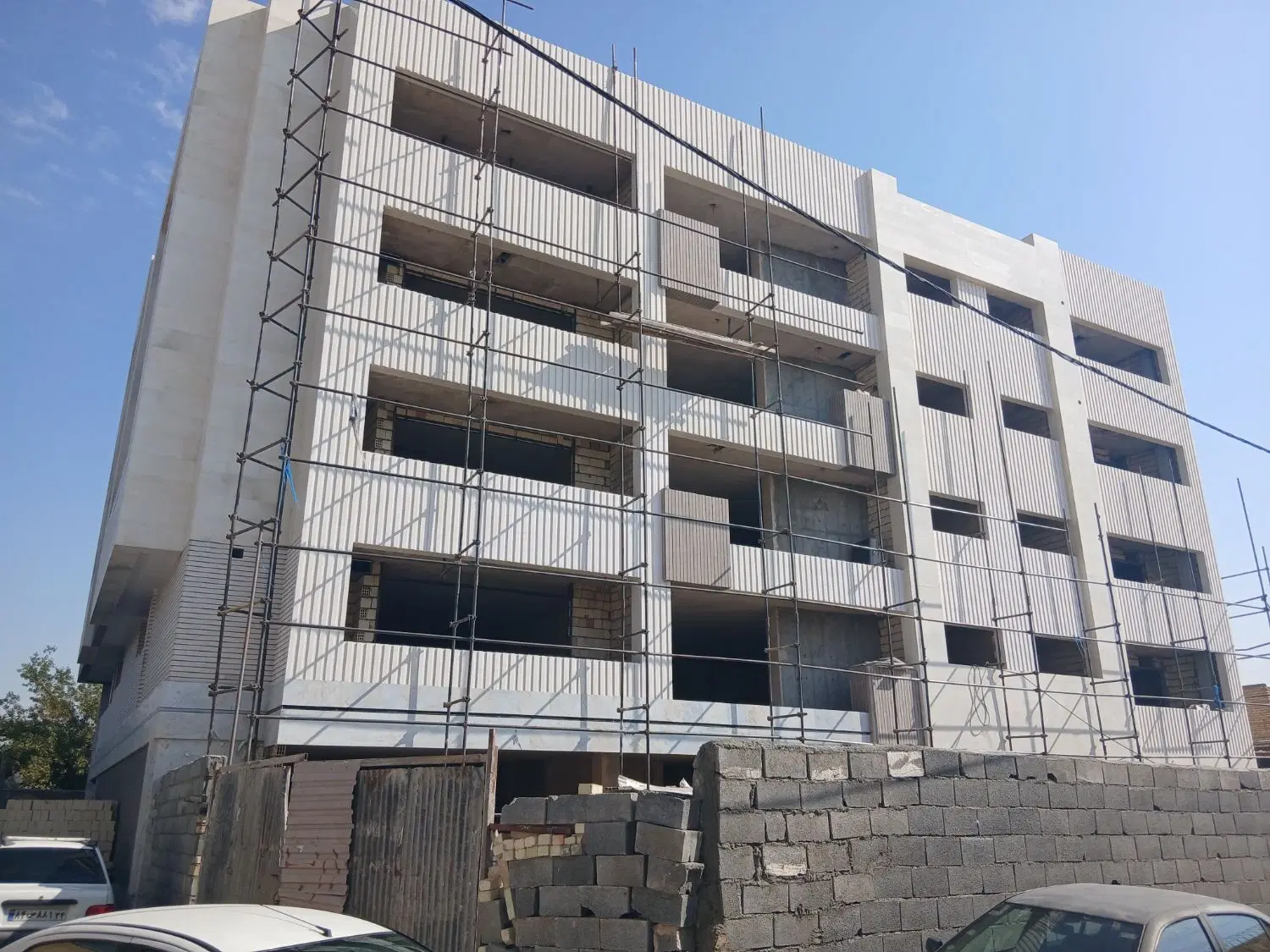اپارتمان بصورت خام شرکتی