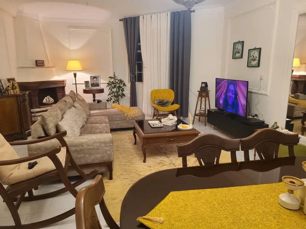 اپارتمان ۱۰۰ متری تاپ لوکیشن بلوک ۱ قابل تهاتر