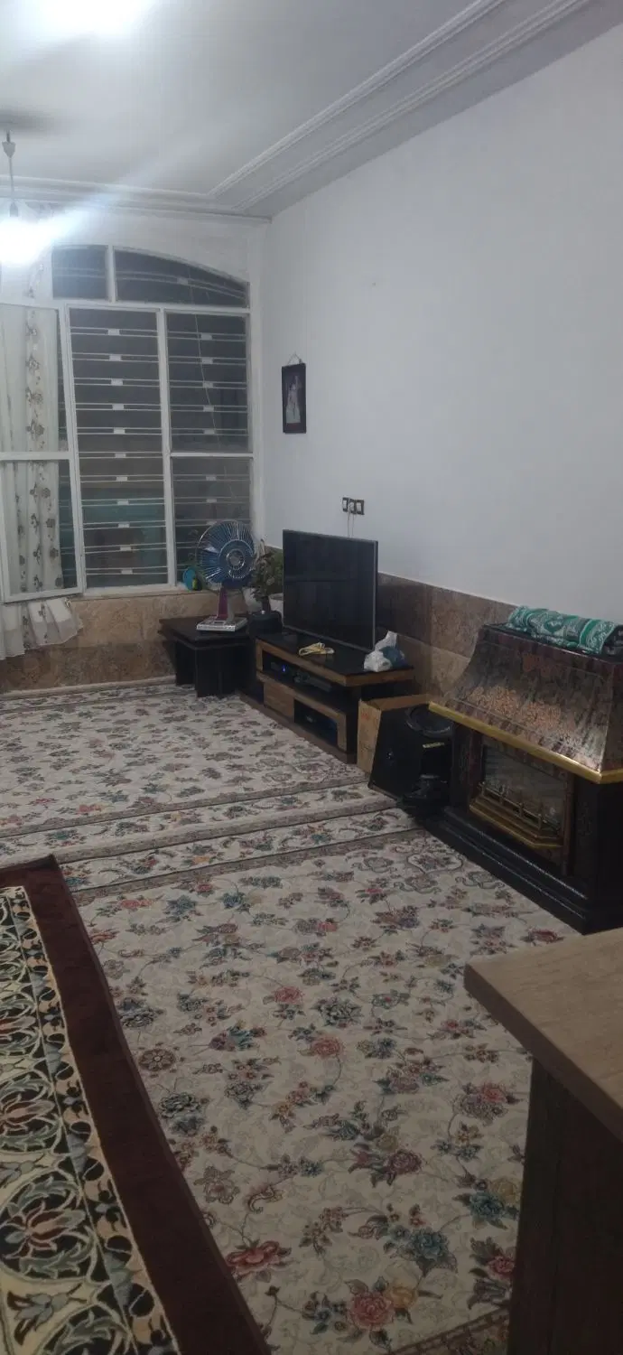 خانه 100متری کوشک میدان نوساز