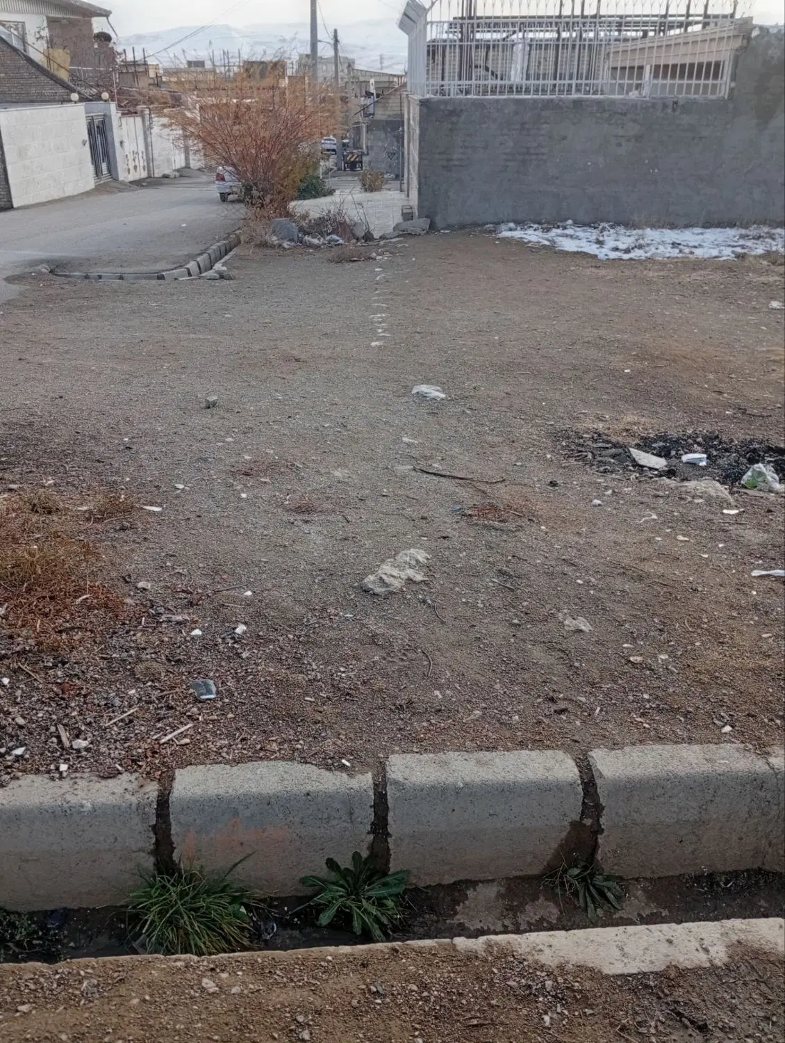 زمین تجاری مسکونی
