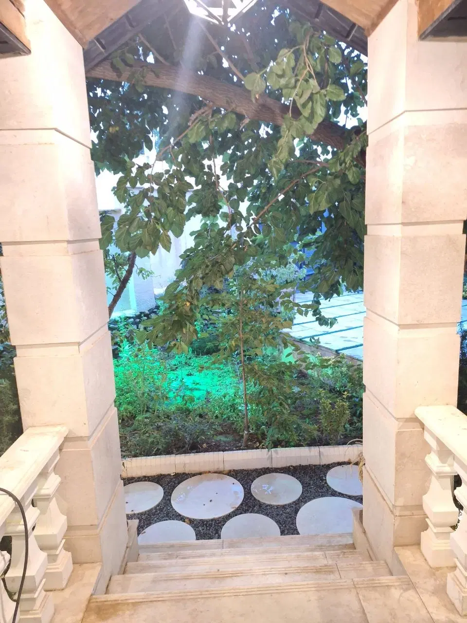 باغ ویلا سند تک برگ کردان شمالی